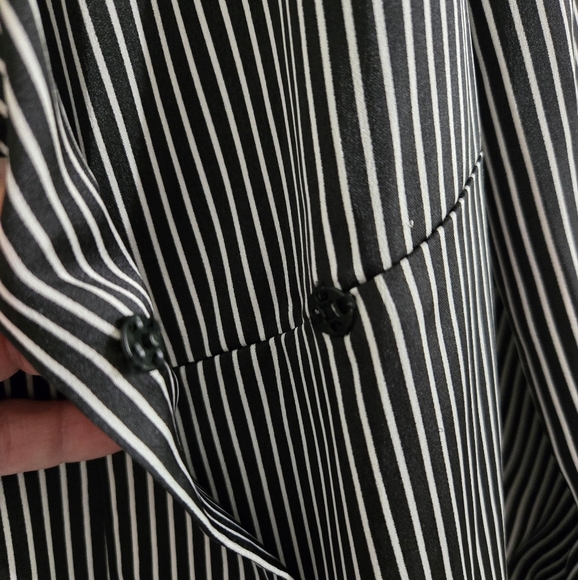 Avec Les Filles Striped Midi Wrap Dress Size XS Long Sleeve Lightweight Macy's - Picture 7 of 16